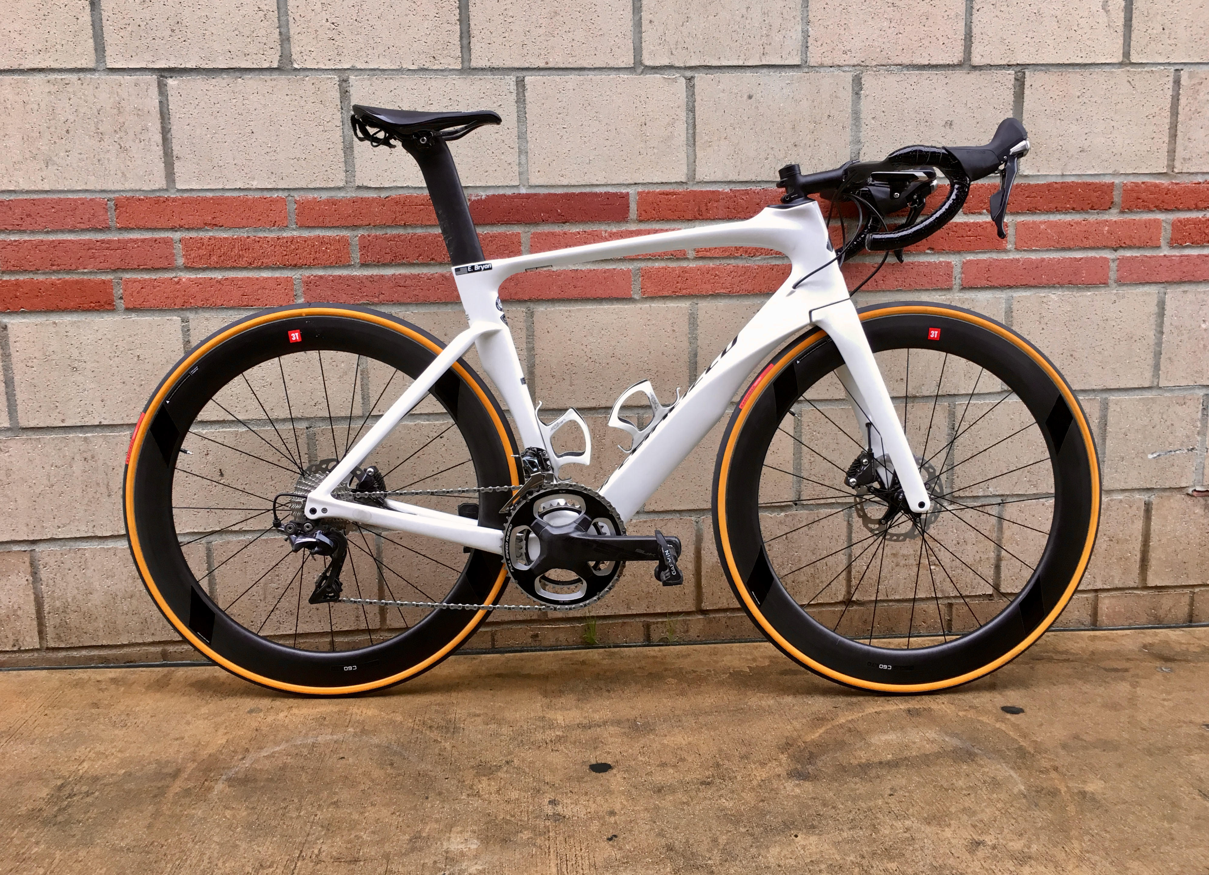 Venge Vias